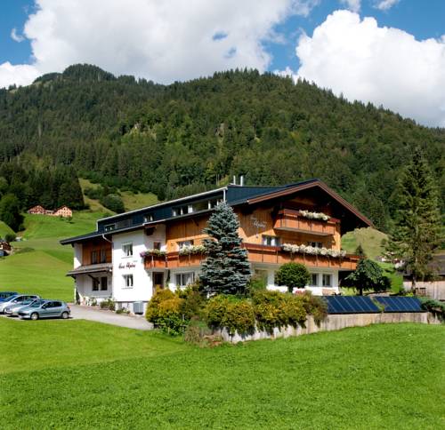 Au im Bregenzerwald Austria Hotel Promo descuento booking.com