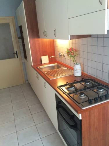 Teilt Kroatien Hotel-Promo-Rabatt booking.com