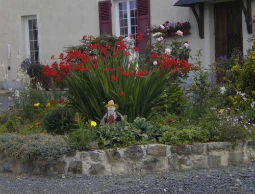 Les Oubeaux Francia Hotel Promo descuento booking.com
