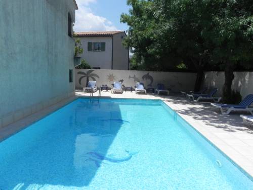 Mandelieu Francia Hotel Promo descuento booking.com
