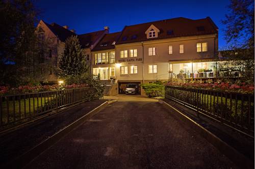 Mosonmagyaróvár Hungría Hotel Promo descuento booking.com
