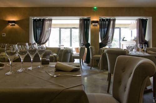 Limonest France Hotel Booking.com