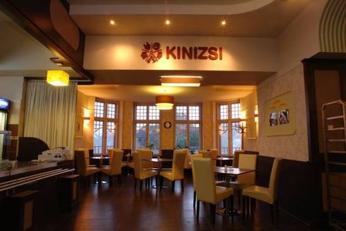 Nagykőrös Ungarn Hotel-Promo-Rabatt booking.com