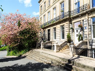 Agoda.com: Smarter Hotel Hotel Agoda.com - United Kingdom