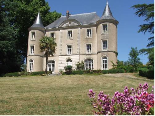 Montbron Frankreich Hotel-Promo-Rabatt booking.com