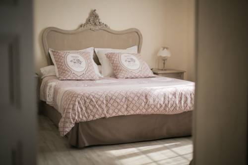 La Chartre-sur-le-Loir Frankreich Hotel-Promo-Rabatt booking.com