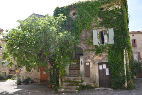 Fons-sur-Lussan France Hotel Booking.com
