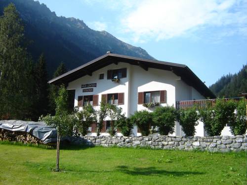 Partenen Austria Hotel Promo descuento booking.com