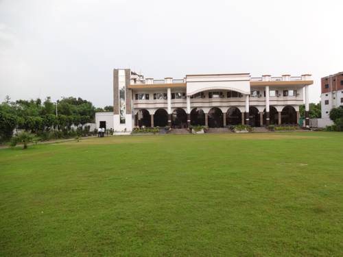 Lucknow India Hotel Booking.com