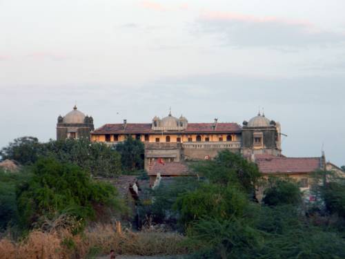 Utelia India Hotel Booking.com