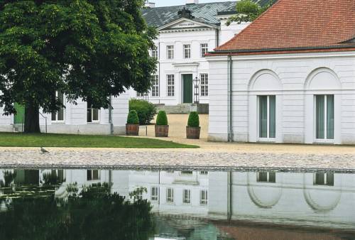 Neuhardenberg Alemania Hotel Promo descuento booking.com