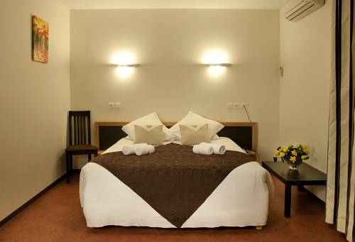 Mont de Marsan France Hotel Booking.com